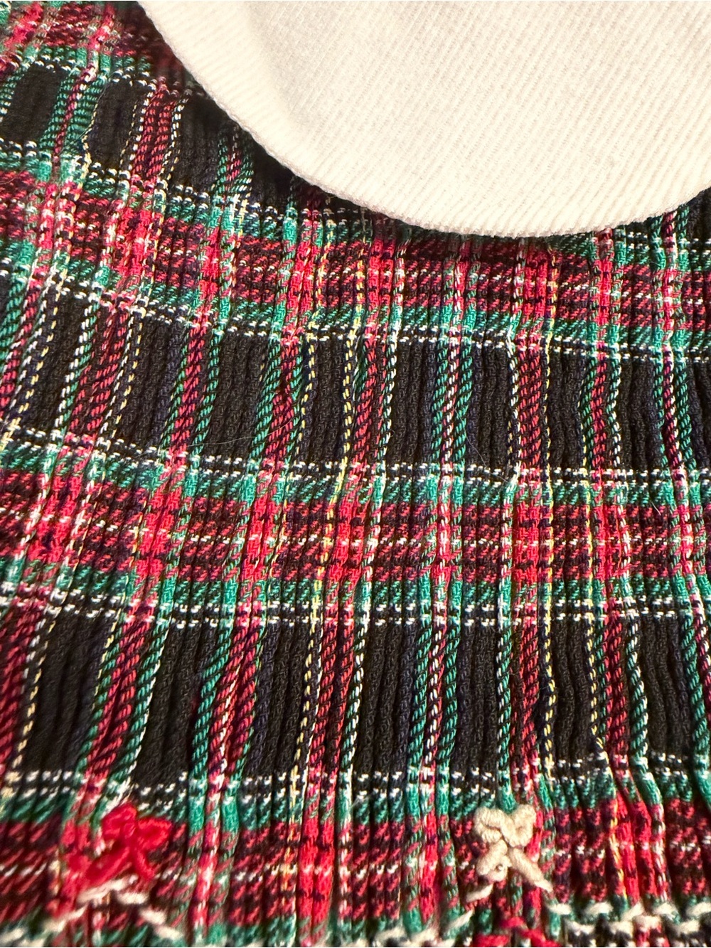 VTG! House of Hatten Plaid Smocked Holiday Dress w/ Peter Pan Collar, sz 2T - Picture 8 of 10